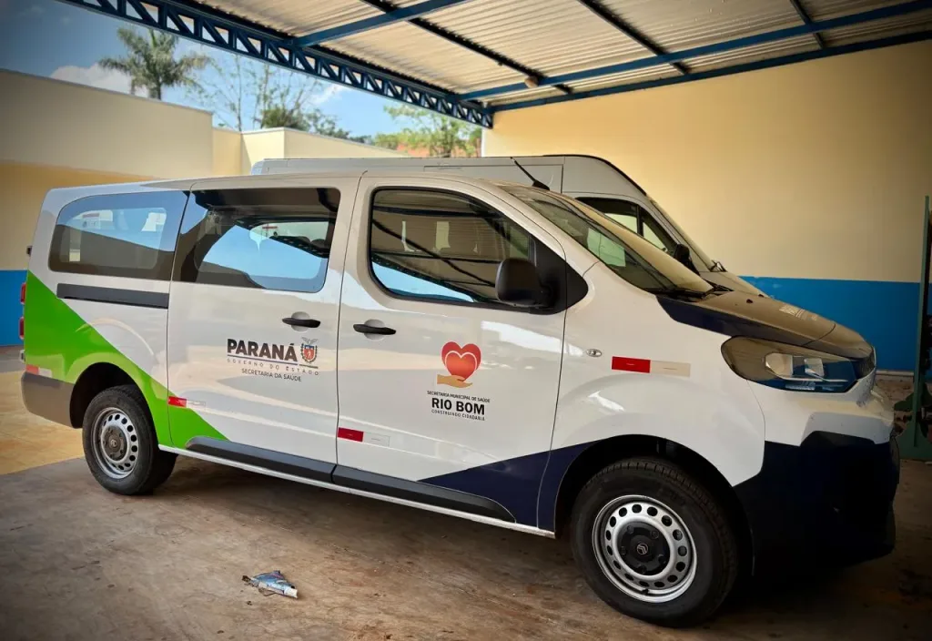 RIO BOM – Saúde recebe nova van de R$ 232 mil para transporte de pacientes