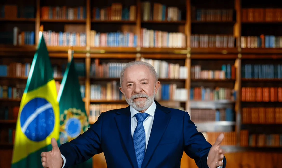 Mais eleitores nas urnas, menos votos brancos e nulos e virada em mais de 200 cidades: a combinação que levou Lula à vitória histórica