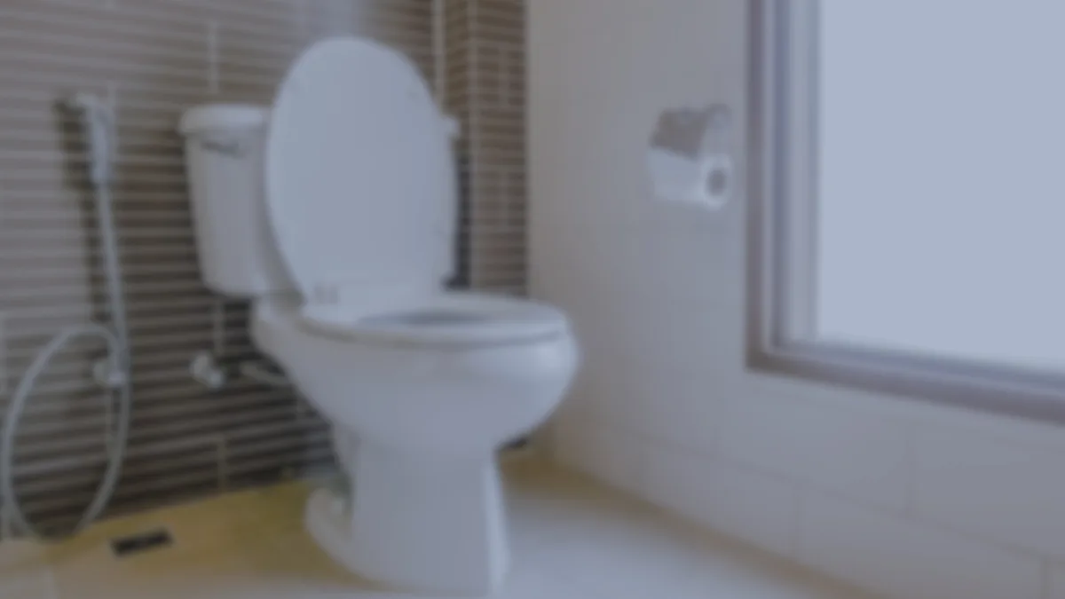 APUCARANA – Suspeito de tráfico é detido com drogas em vaso sanitário