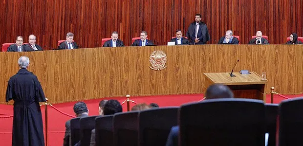 RIO DE JANEIRO – TSE anula votos de Garotinho e determina nova totalização para governador