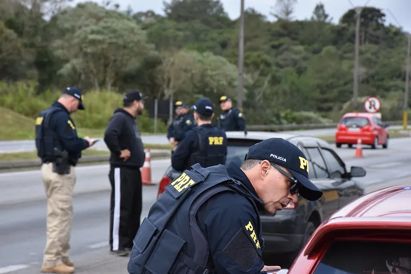 PRF registra 98 acidentes e cinco mortes durante a Operação Nossa Senhora Aparecida no Paraná