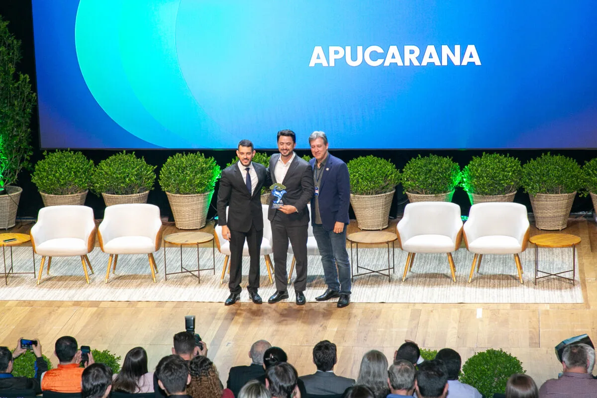 Apucarana conquista primeiro lugar no Paraná com nota 9,1 na avaliação da Educação do TCE-PR