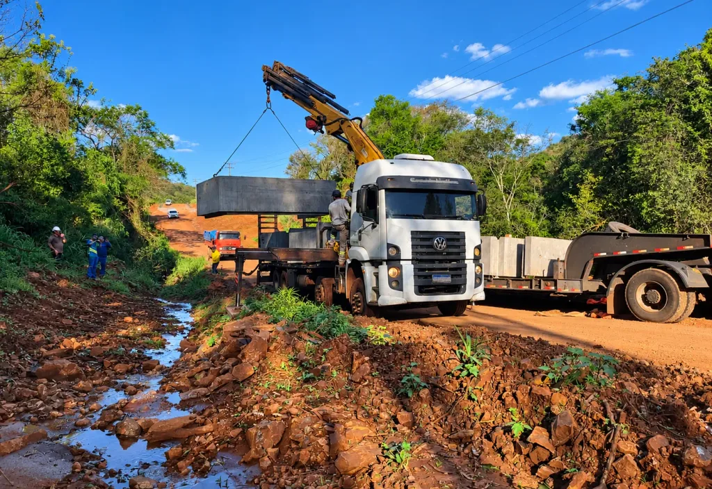 Estrada que liga município Rio Bom a Novo Itacolomi é interditada para construção de nova ponte