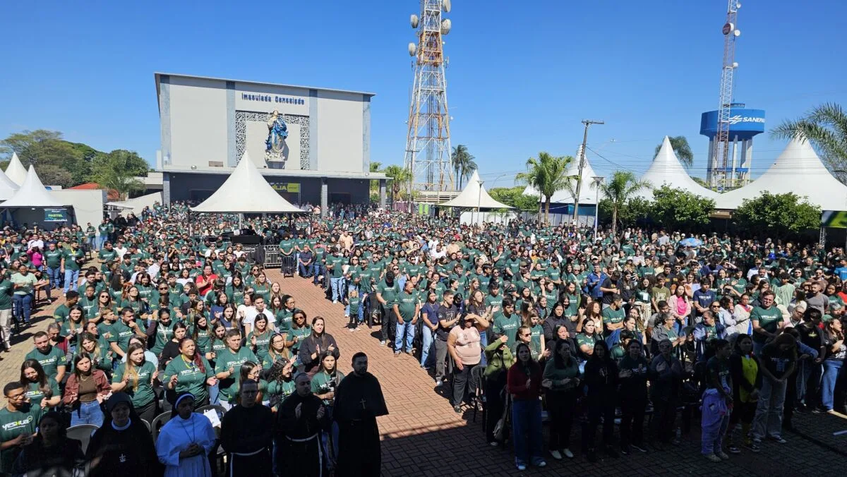 BORRAZÓPOLIS – YESHUA reúne participantes de várias regiões nos dez anos da Comunidade Católica Jesus Misericordioso