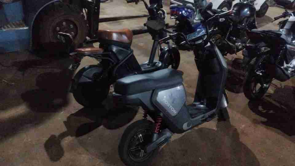 Fiscalização de trânsito termina com van, moto e autopropelidos recolhidos em Cascavel