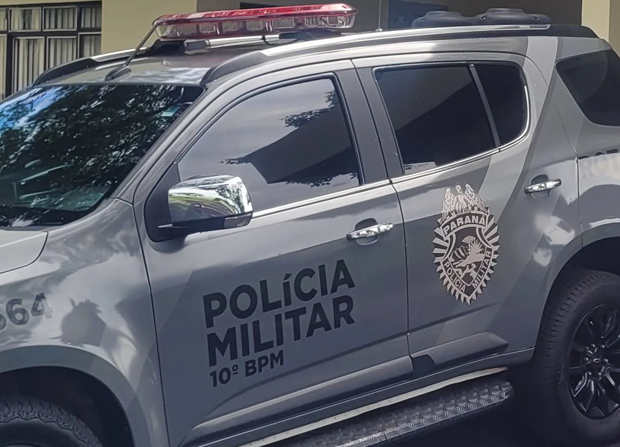 APUCARANA – ROTAM prende trio com drogas na Praça da Onça
